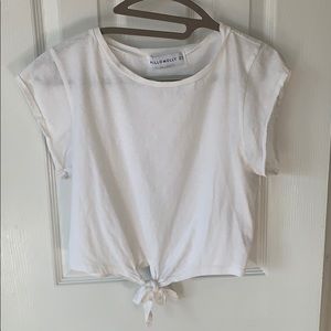 Cropped t shirt